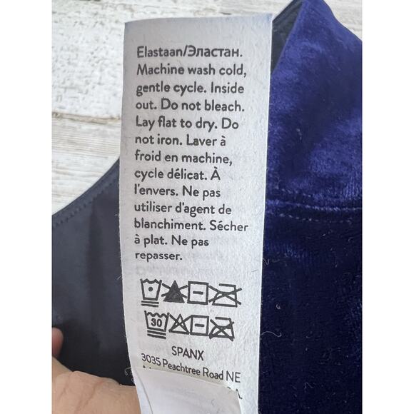 NWT Spanx Velvet Leggings Navy Blue Small High Waist Stretchy Women's - Picture 8 of 11